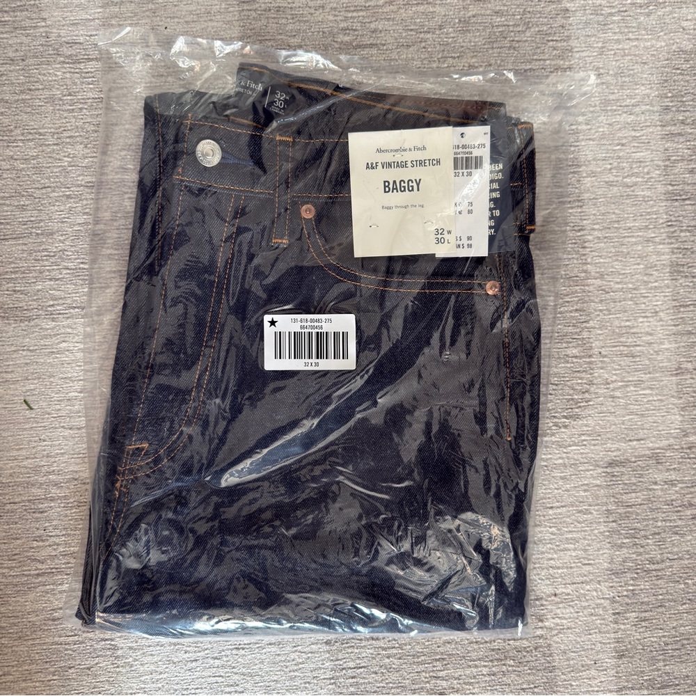 Men’s Abercrombie Baggy Jeans NWT